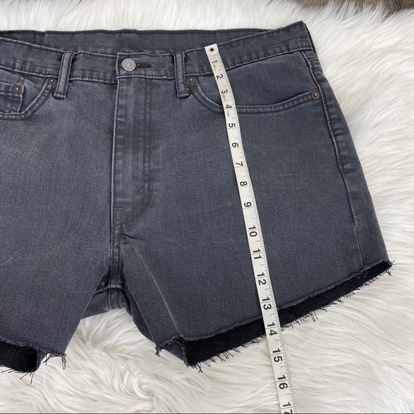 Levi's 502 Custom Cutoff Raw Hem Jean Shorts Sz 36 - Picture 11 of 12